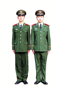中国武警新警服靓在哪里?